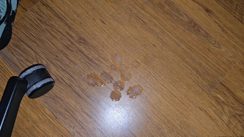 Alpha pee king: Čůrání Po Cumming - Masivní výstřik... Pak čůrám