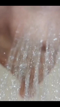 Does Showering Makes You Want to Pee Too?