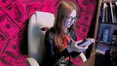 Banko Miyadzaki: 忙。强烈地忽视你。