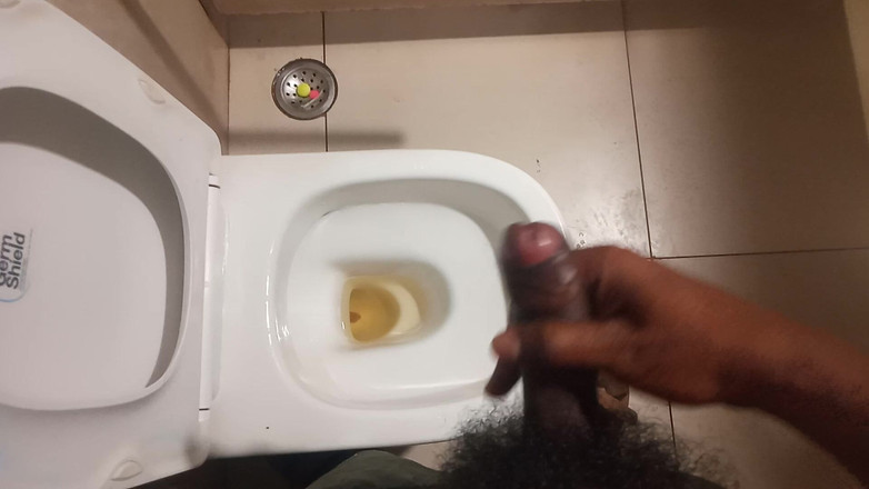 KUMBHA MANOJ KUMAR: Doktor największa zabawka cieszy się w krajach kocha ruch