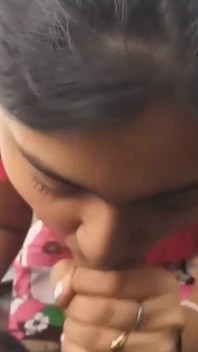 Desi Girl Suck BF Dick