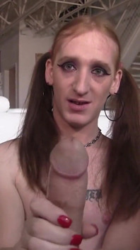 Cute new cam model loves the D