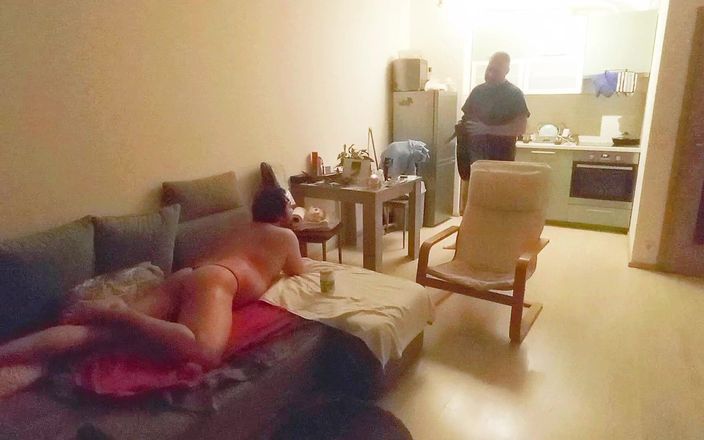 Bizexual com: Ateşli evli kadınla biseksüel gavat üçlü seks