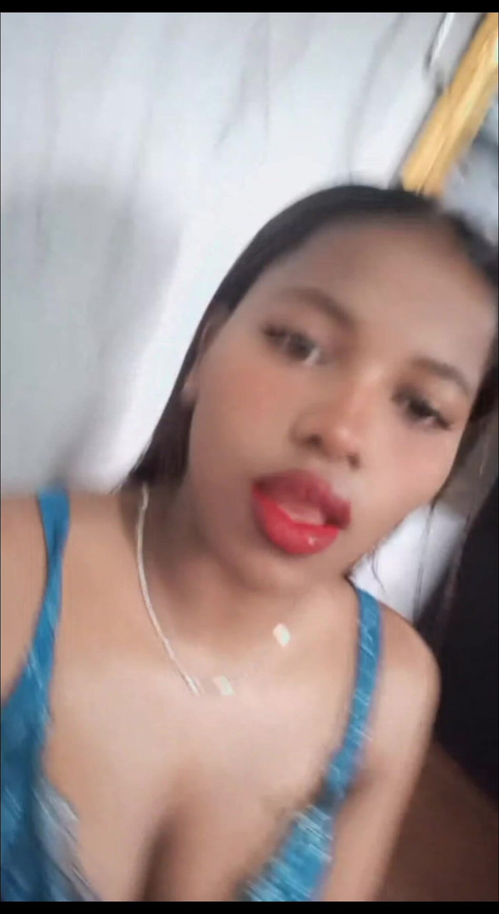 Minayi: Що ви чекаєте, щоб відвідати мою офіційну сторінку гарячого вмісту?