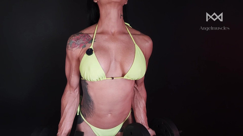 Angelmuscles: Bakış açısı kişisel eğitmen robotunuz - biceps protokolü aktif