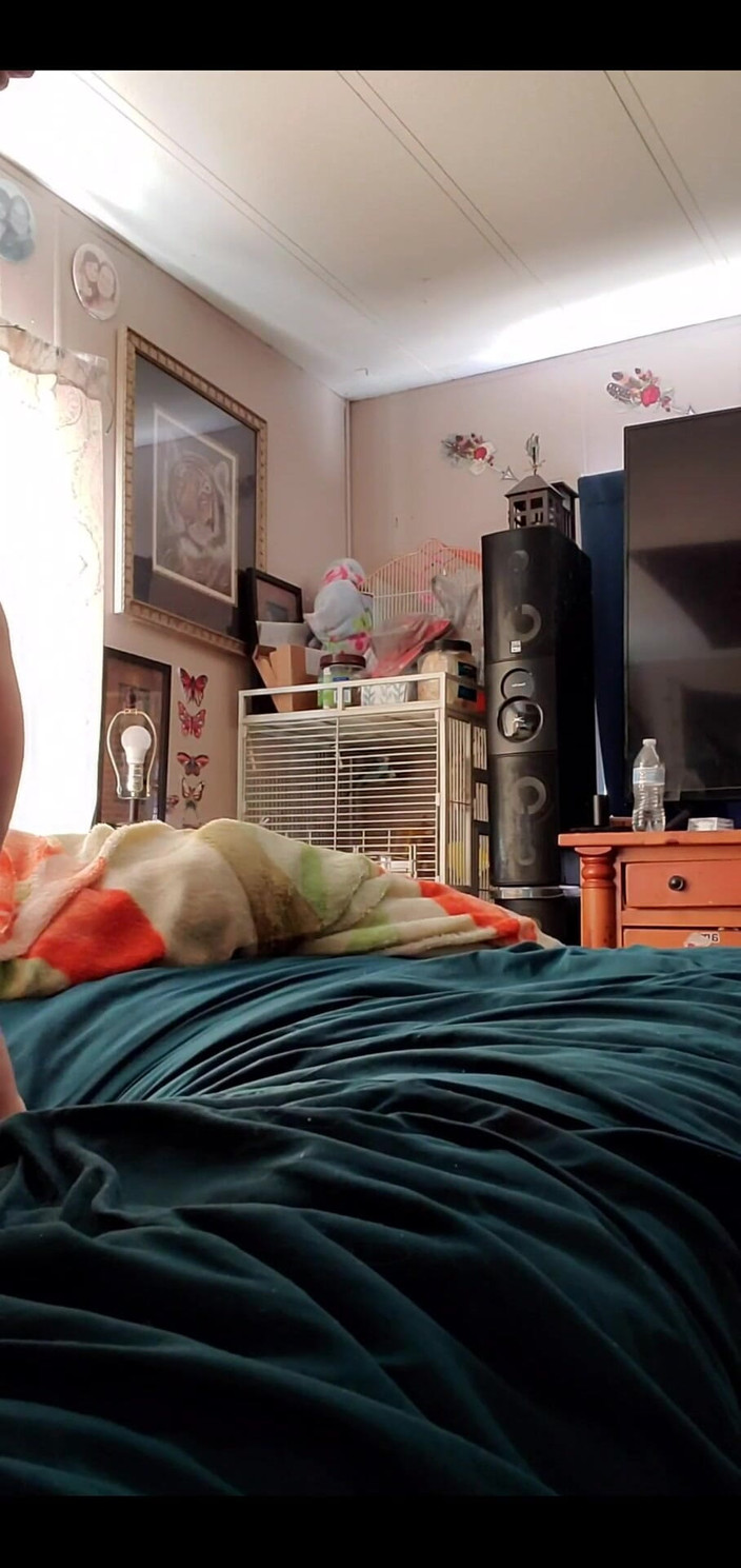 Misssunshinevip: You Like When I Shake My Ass?