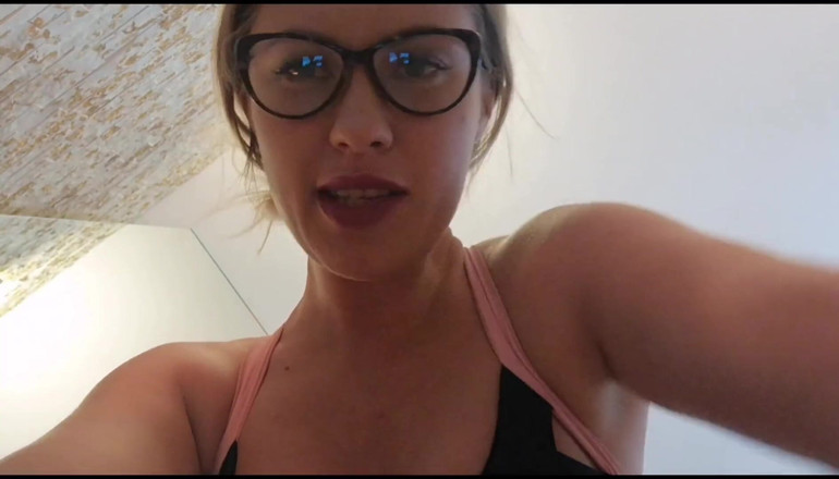 Erotic Tanya: Giantess farting and owning you