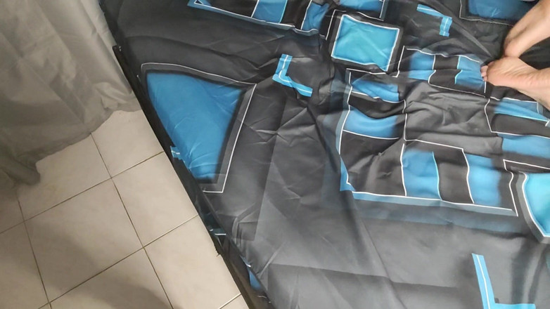 Crisanto999: Mon demi-frère est venu me cuisiner et je l’ai fait...