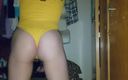 Lizzaal ZZ: Sensual bunda de body amarelo provocando