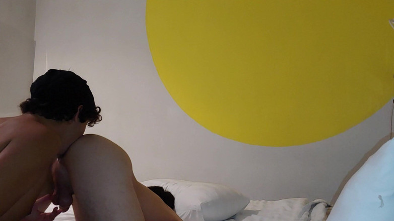 LeoTeenLatinos: Tsjechische maagdelijke twink probeert voor het eerst homoseks - (brhomiv)