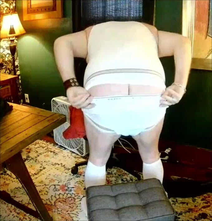 beardaddychub: Bear Stepdaddy Chub Shoots While Jerking in Jock