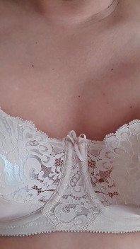 Dd Cup 90s Vintage Sexy Bra, Pointy Boobs