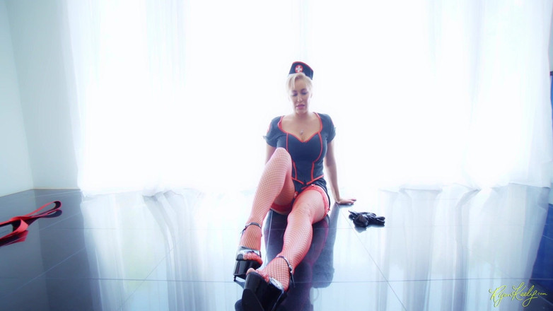 RyanKeely: Tlustá milf sestra chce tvé sperma - Ryan Keely