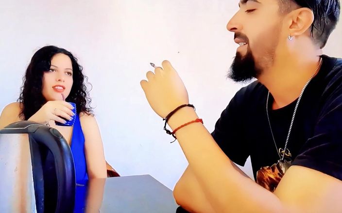 Babyluna939: Minha amiga colegial me visita e me deixa receber meu...