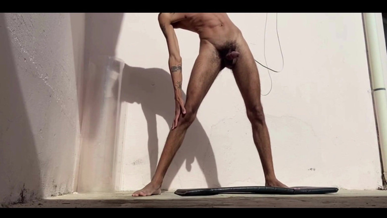 arabeputo: 흥분한 아침에 스트레칭.