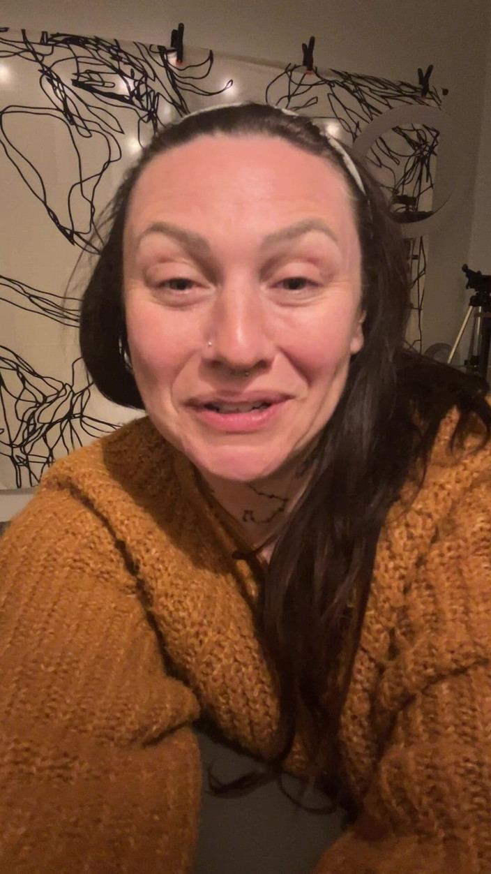 Lustful Libertines: Pembicaraan bantal - aku menyadari bahwa aku suka menonton wanita kencing