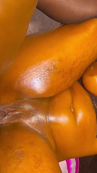 La Cameriera Calda È Venuta Nella Stanza Del Suo Padrone E Voleva Del Sesso Bollente