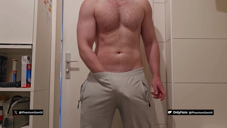 PhantomGentX: German Dirtytalk! Relaxed in Gray Sweatpants and Then Really Wild