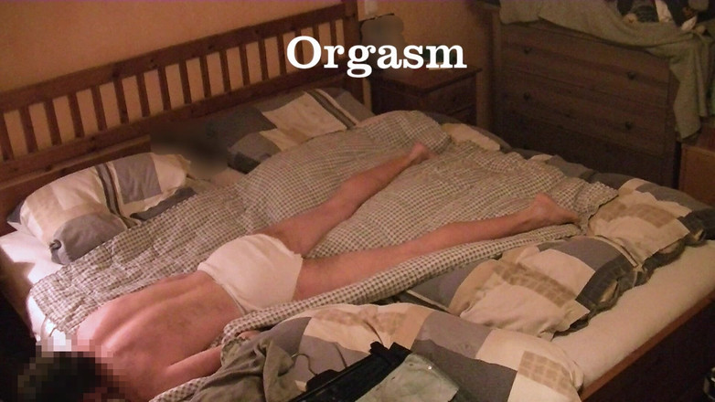 Mark Hannes: Kalhotky v posteli (od 52leté staré nevlastní matky) Masturbace