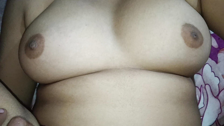 Suzy Pusy: Indická manželka šuká se svým manželem