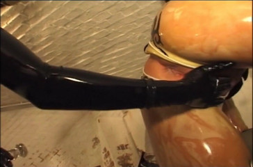 Absolute BDSM films - The original: Maskiert und dominiert teil 2