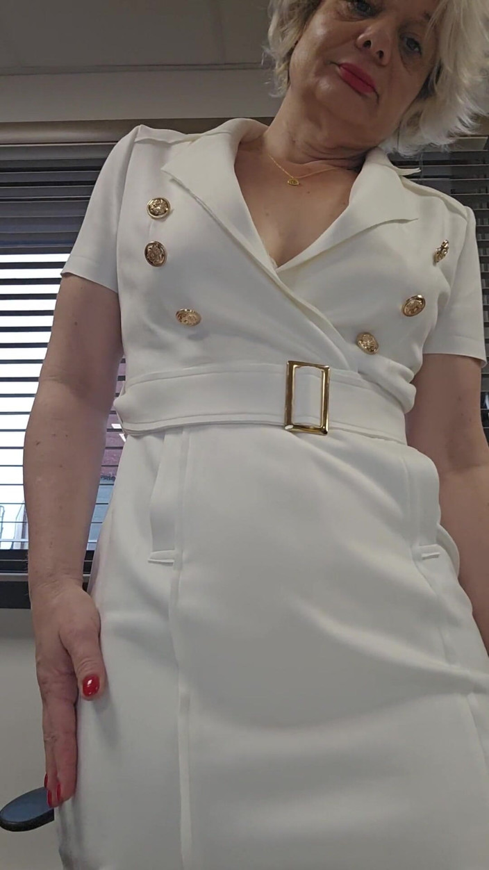 Sofy13: Sexy la birou