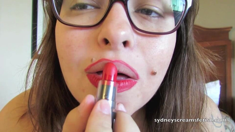 Sydney screams fetish: Wysyłanie cię na brudną rakietę szminki
