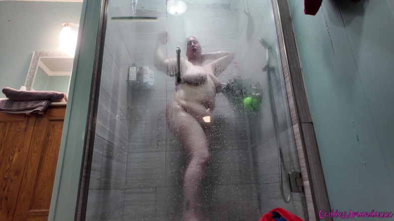 Goddess Amanda: Sexy bbw Amanda škádlení ve sprše
