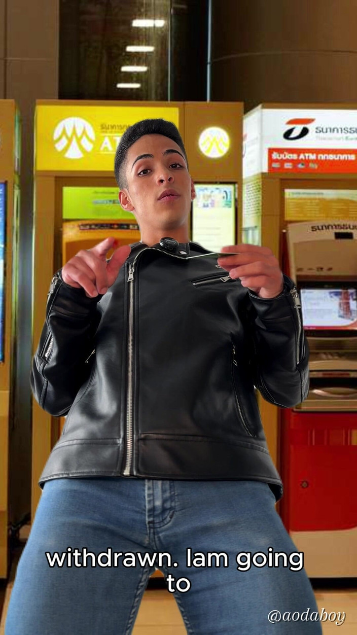 aodaboy: Sex u bankomatu