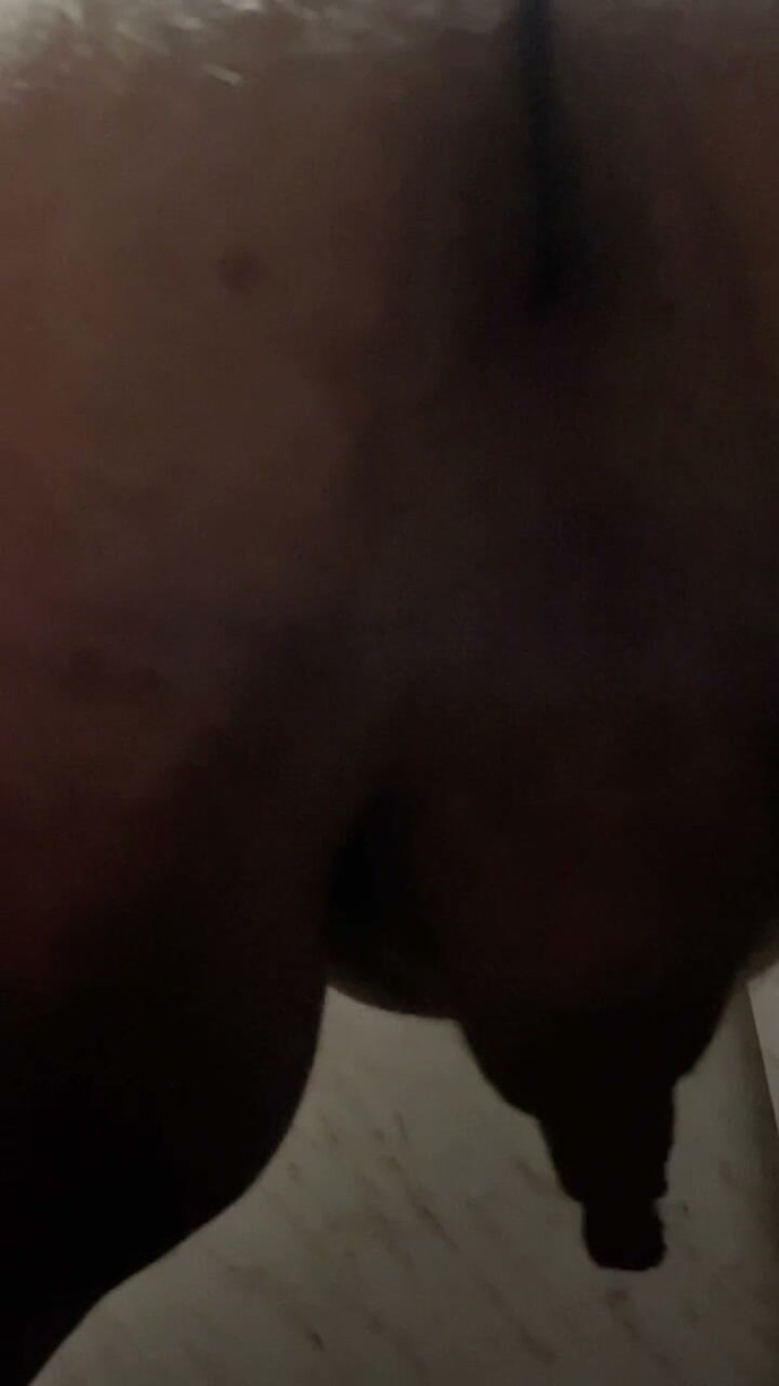 Makssssimus: Dirty Hole, Shaking Belly and Powerful Finale