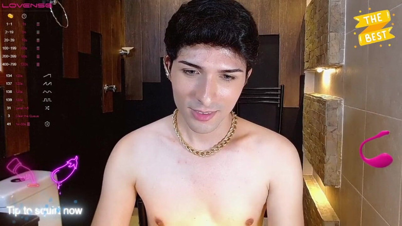 Diego_latinboy: Sêmen, suor e sexo enquanto jogo com meu pau grosso...
