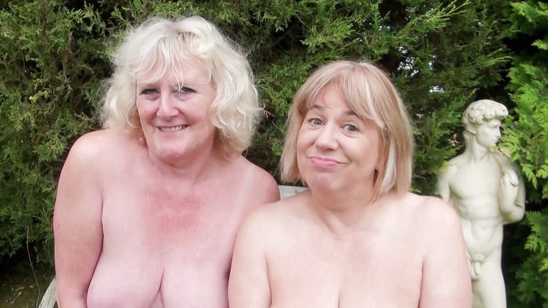 Dirty Doctors Clips - Mature British Lesbians: The Builders