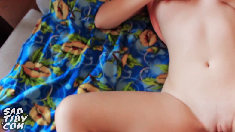 Sad Tiby: Teenager tette naturali sesso hardcore e sborra pov nel dormitorio -NO...