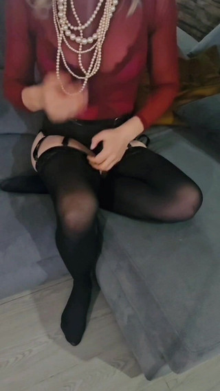 Nady-So: Ahoj, miláčku, přišel jsi vyměnit můj zástrčku