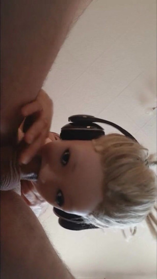Naxy: Deepthroat pancut dengan fon kepala