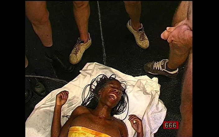 GGG John Thompson: 666 Princesses de pisse, partie 2