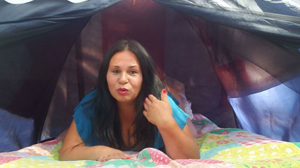 Riderqueen: Stepmommy cowgirl in tent