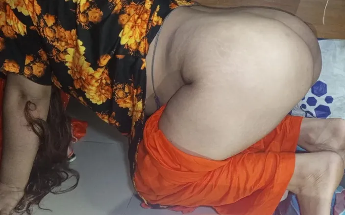 Dhaka studio: Step Son Fucked Step Mom While She Is Stuck in...