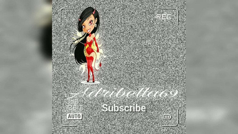 Adribella69: Fotto la mia matrigna che, molto ricca e calda, la...