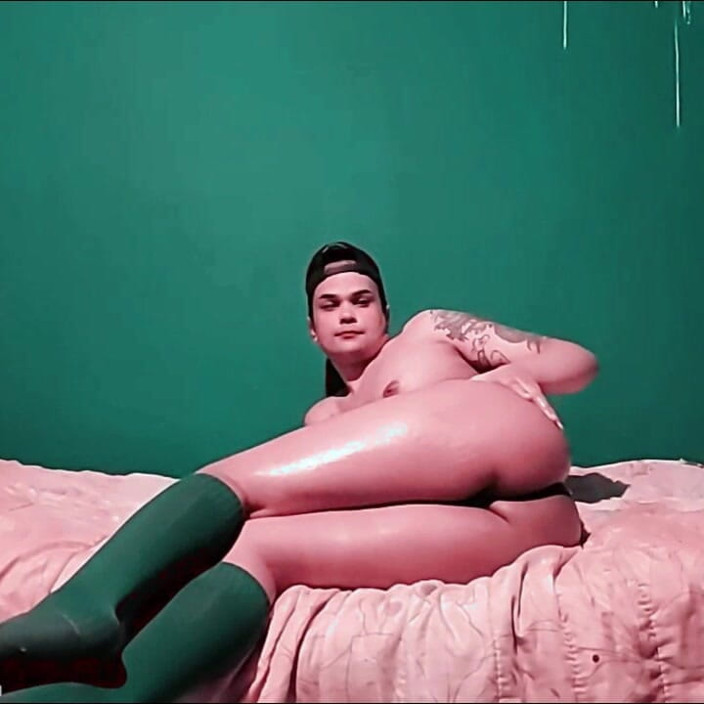 sissy sapeca: Scopata con il patrigno quando nessuno è a casa