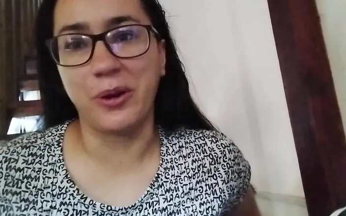 Nathalieprez4: I'm in a Hotel and I Masturbate on the Stairs...