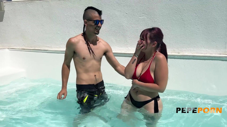 PepePorn: Spanish Teen Couple Has a Very Sexy Time at Their...