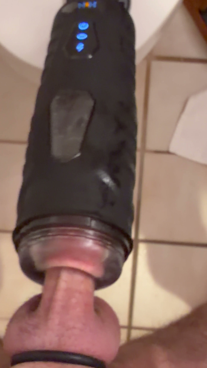 Flirty Athlete: Perfect cock needs an ass or mouth