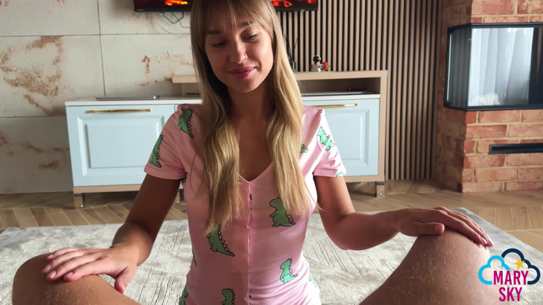 Mary Sky: Stepsister has yet to wake up, and she already wants...