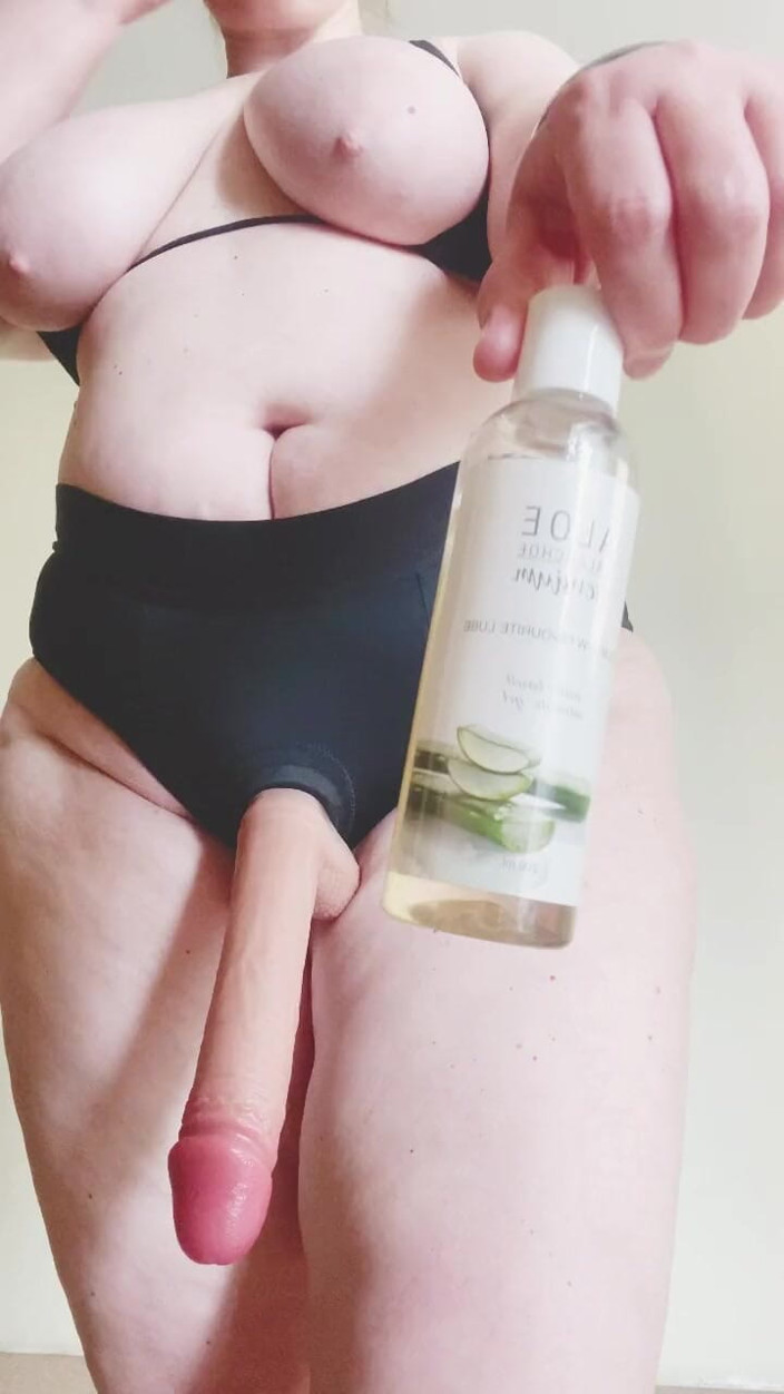 VikkiGeorgia: Krutá fantazie straponess