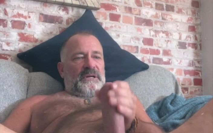 Daddybearvlc: För hett för Tiktok