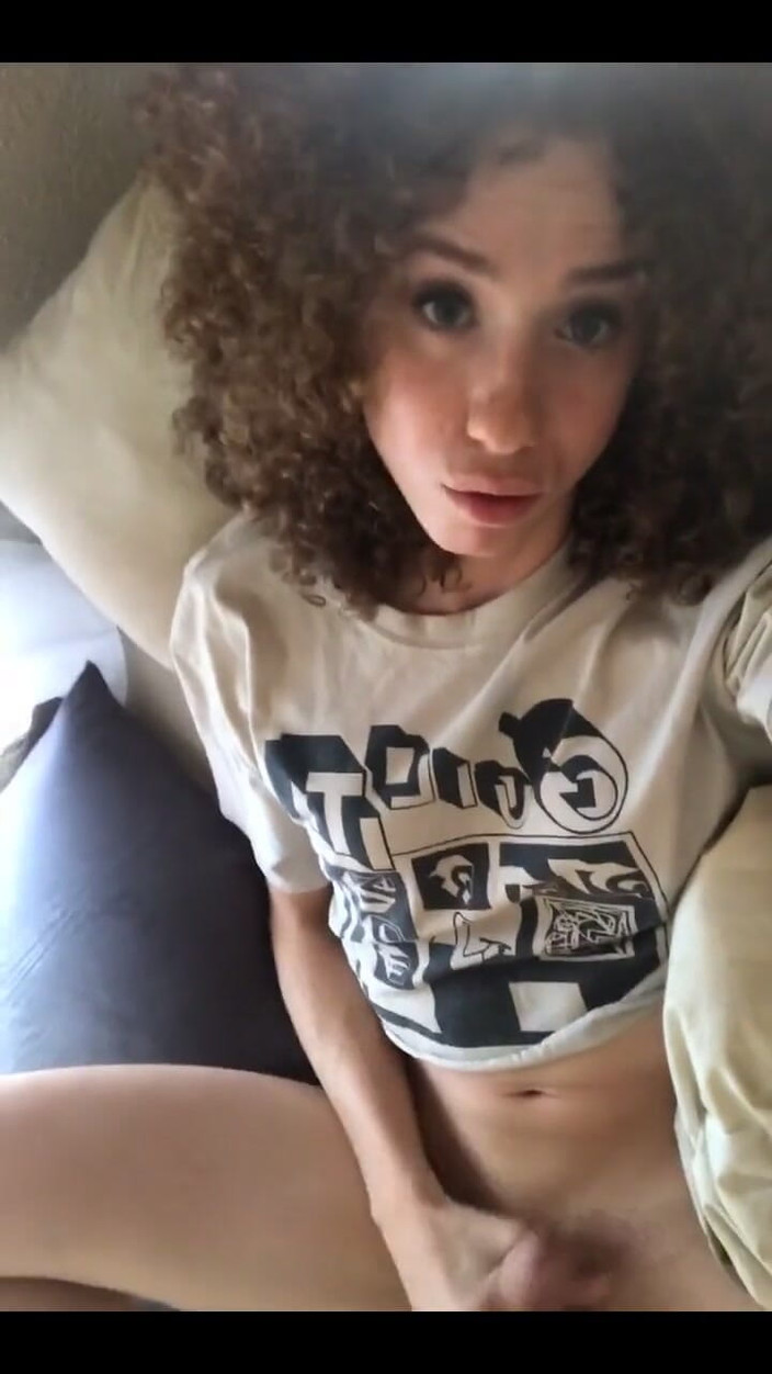 Tia Tizzianni Productions: Посмотрите на меня