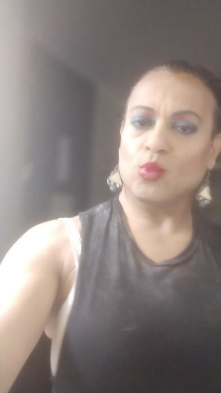 Loren D taking it: Nadržená sólová hra