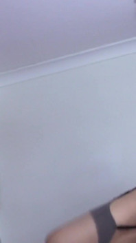 Bà già người Anh nóng bỏng sextasy muốn cu ngay bây giờ