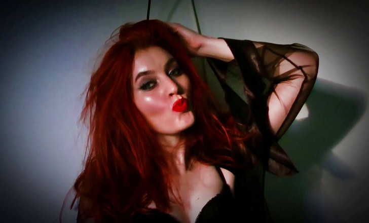 Goddess Celine: Valentine Love Bites